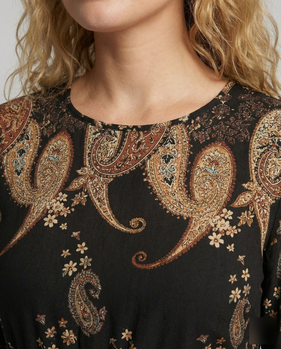 Product 15550470521162 - close_up_detail