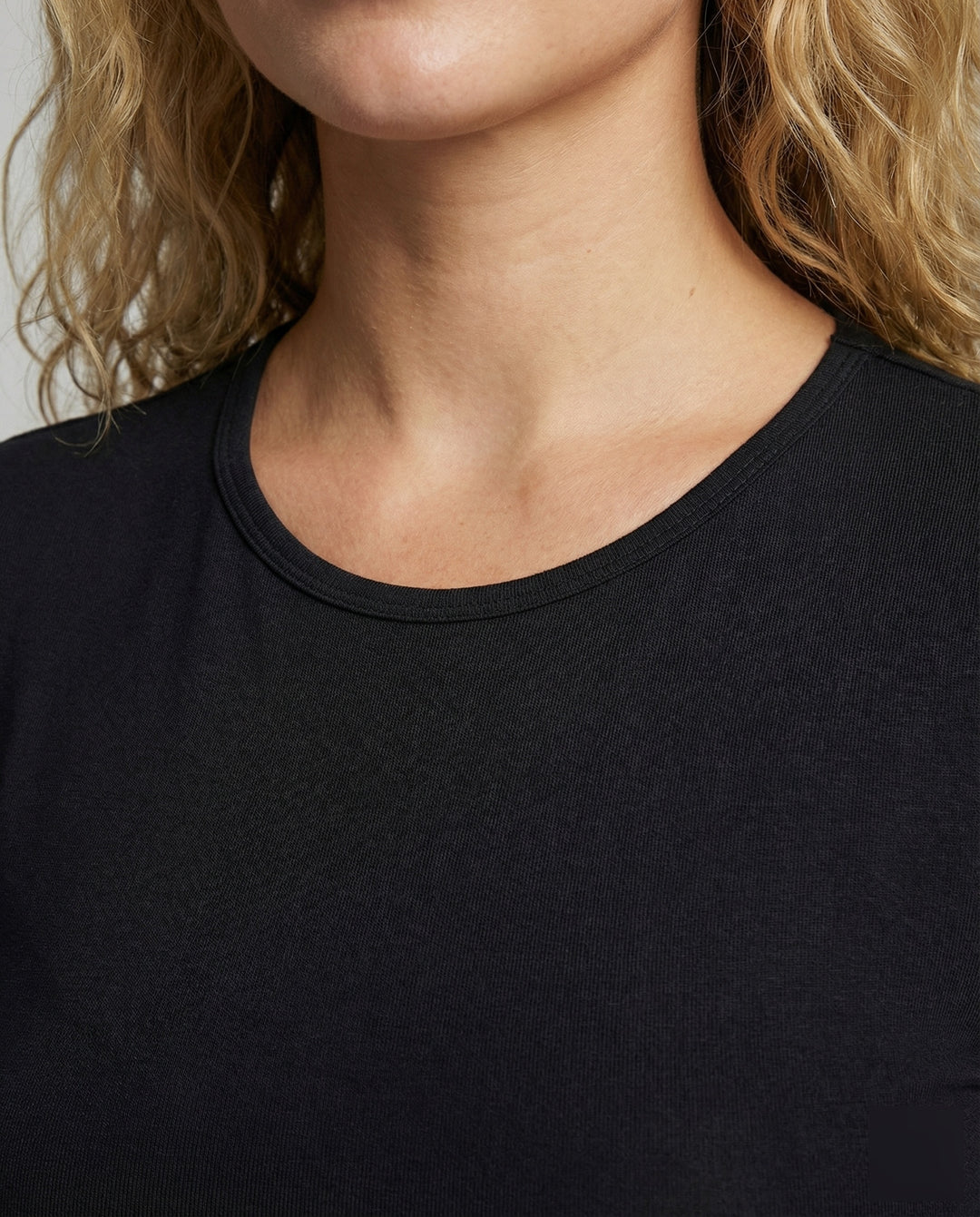 Product 15550482547018 - close_up_detail