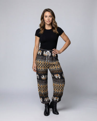 Damen weite Satin-Loungehose mit Elefanten-Print