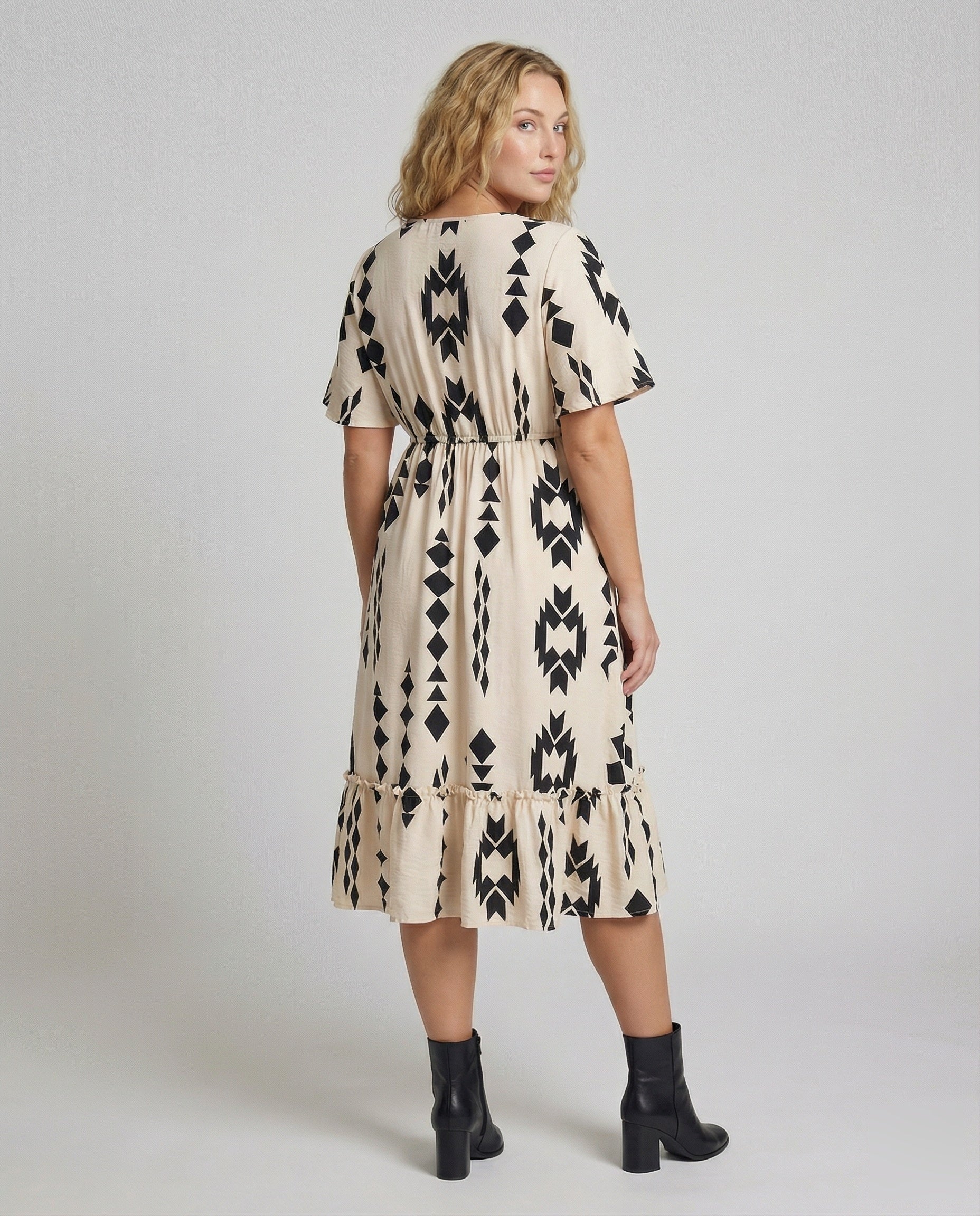 Product 15552435126602 - back_view