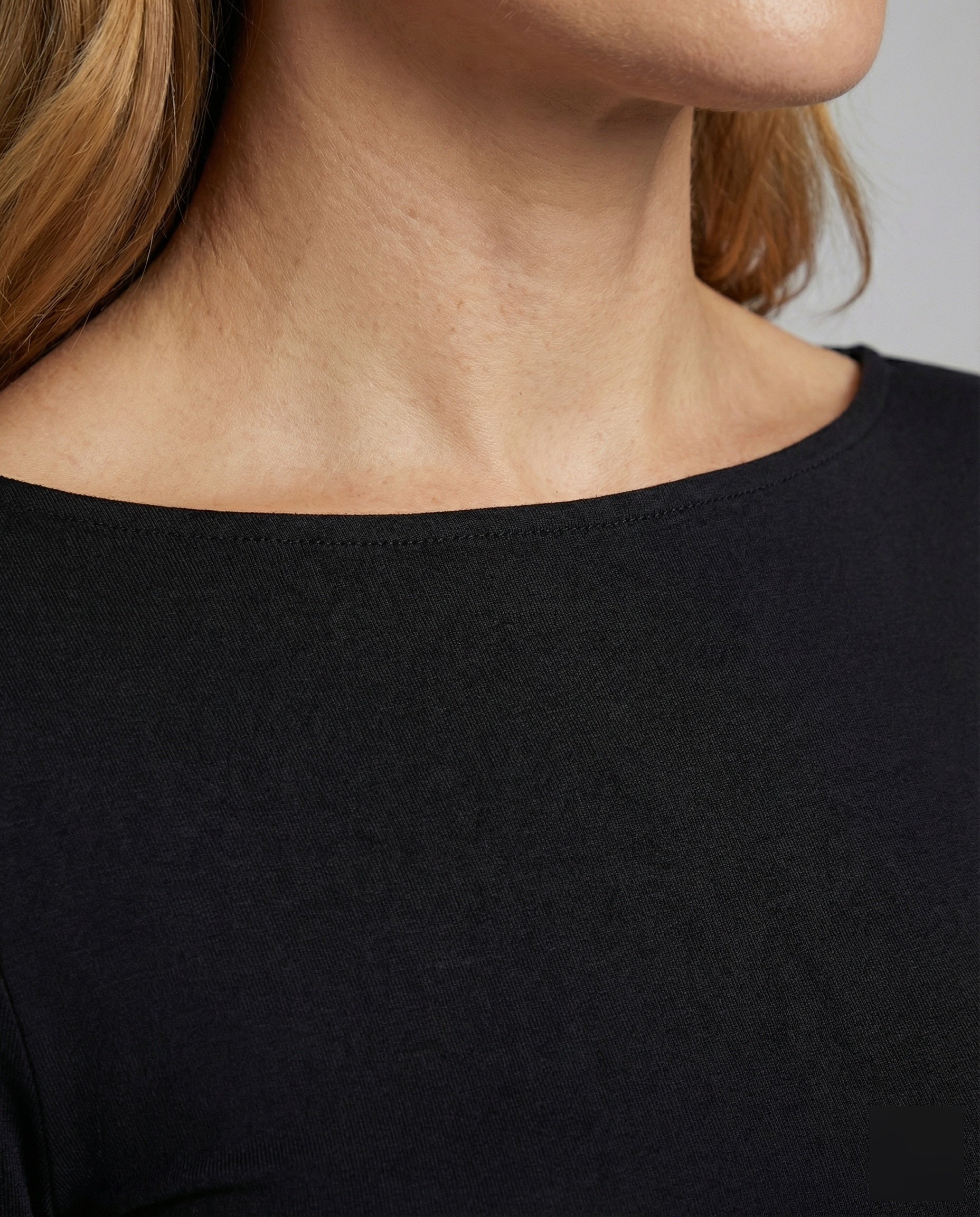 Product 15552435945802 - close_up_detail