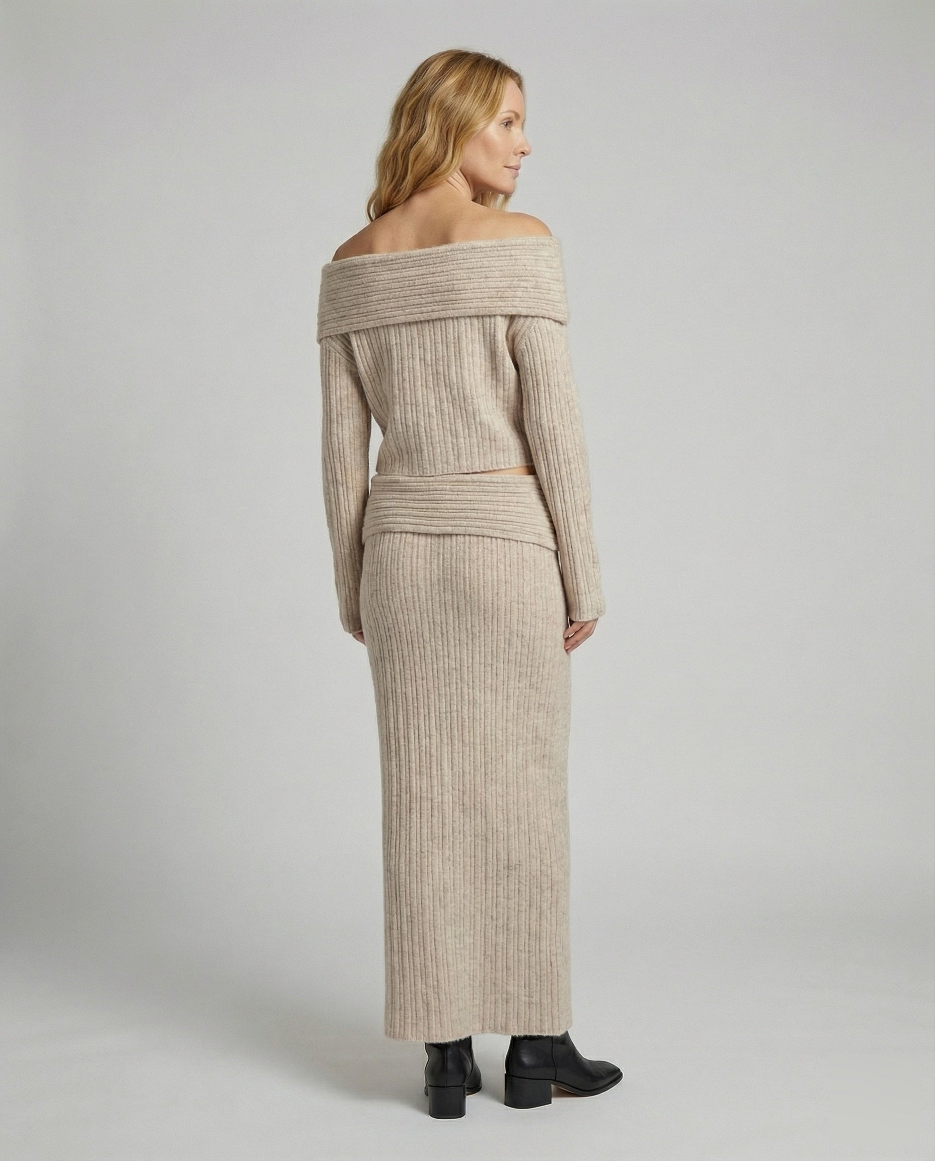 Product 15552438042954 - back_view