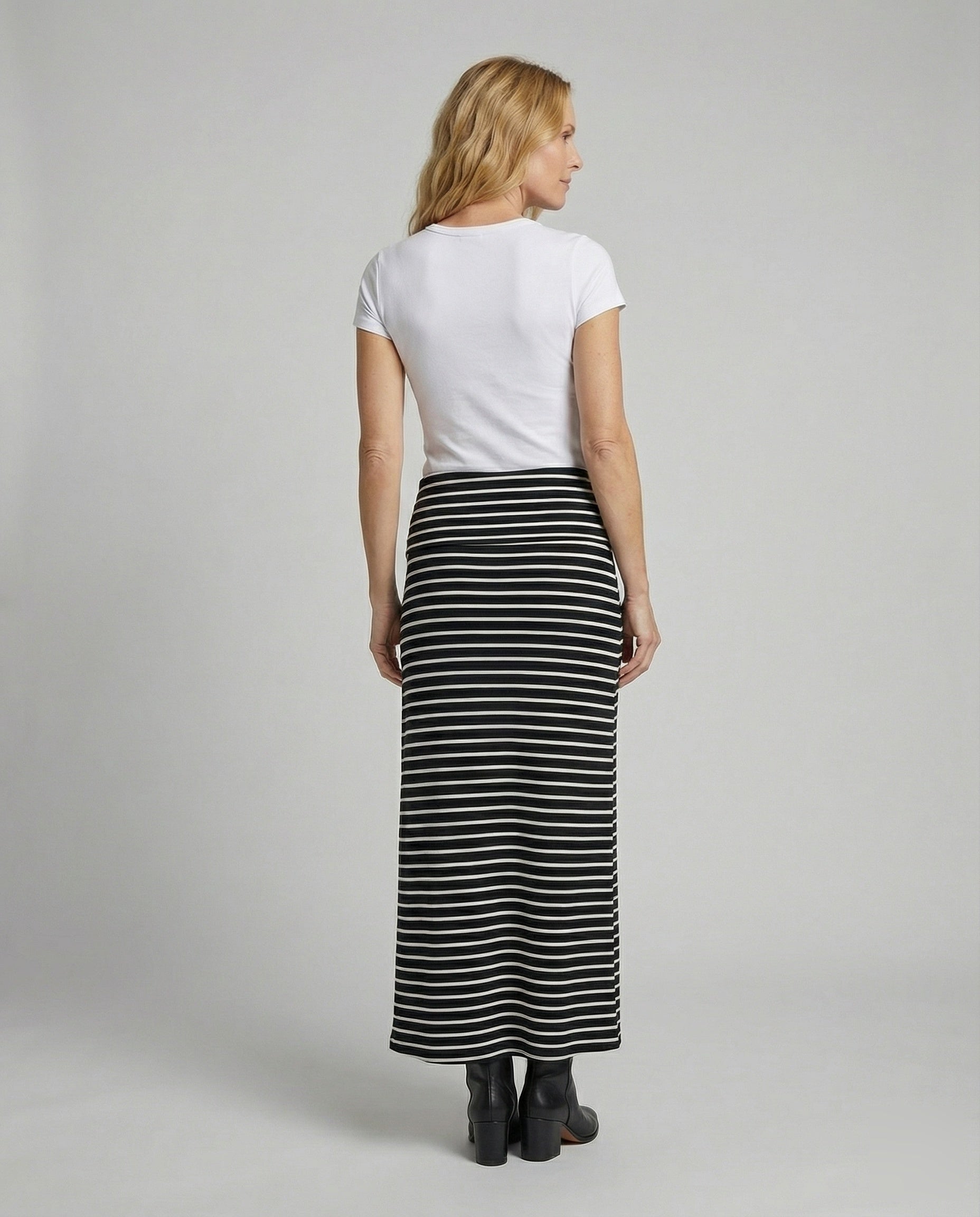 Product 15552443416906 - back_view