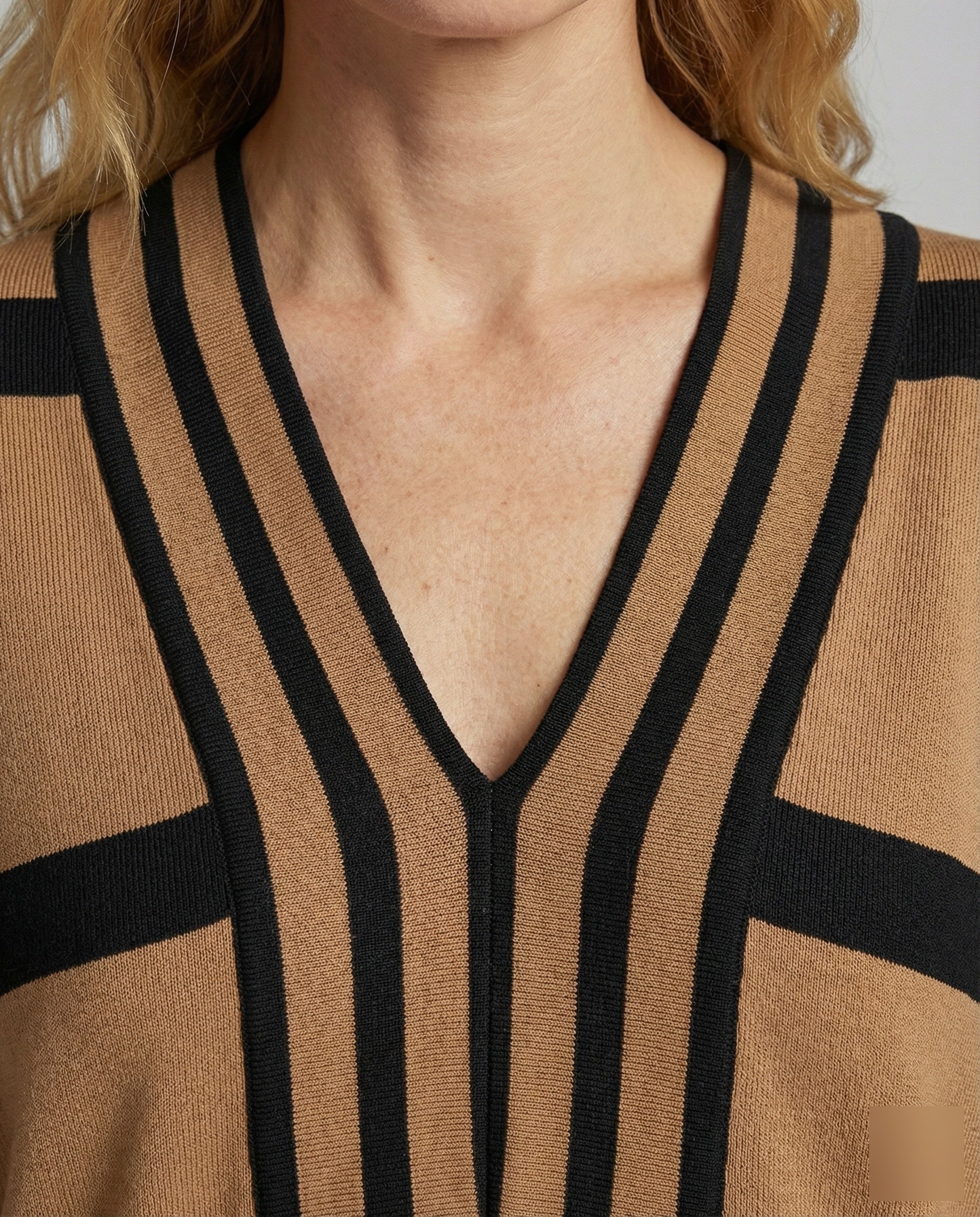 Product 15552443547978 - close_up_detail