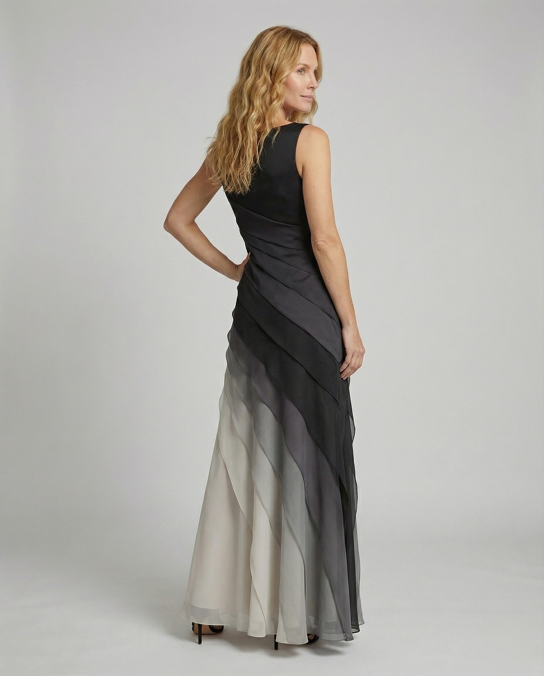Product 15552447643978 - back_view