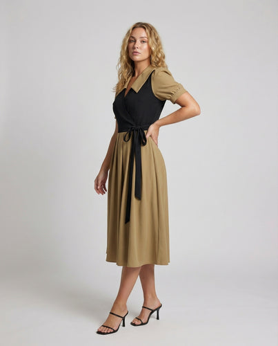 Damen Wickelmaxikleid mit ausgestelltem Faltenrock