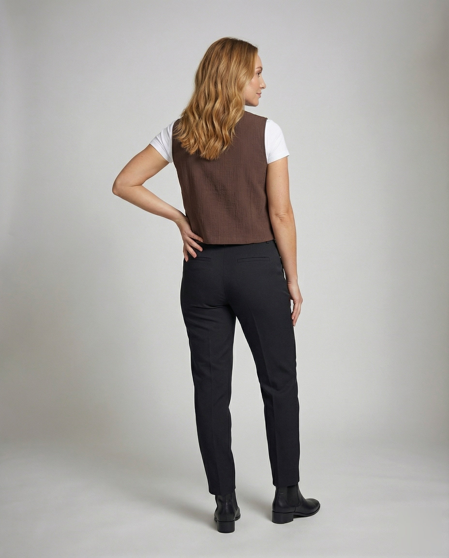 Product 15552456622410 - back_view