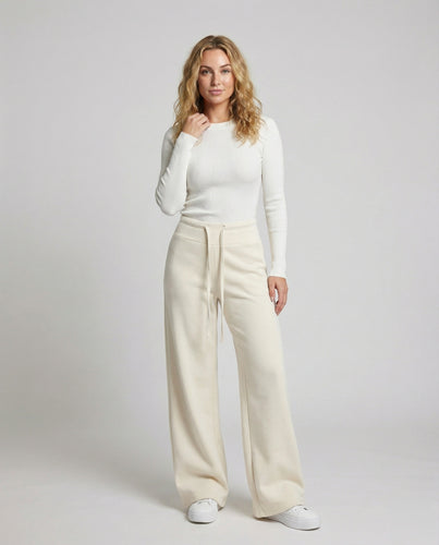 Damen extraweite Loungehose mit fließendem Fall