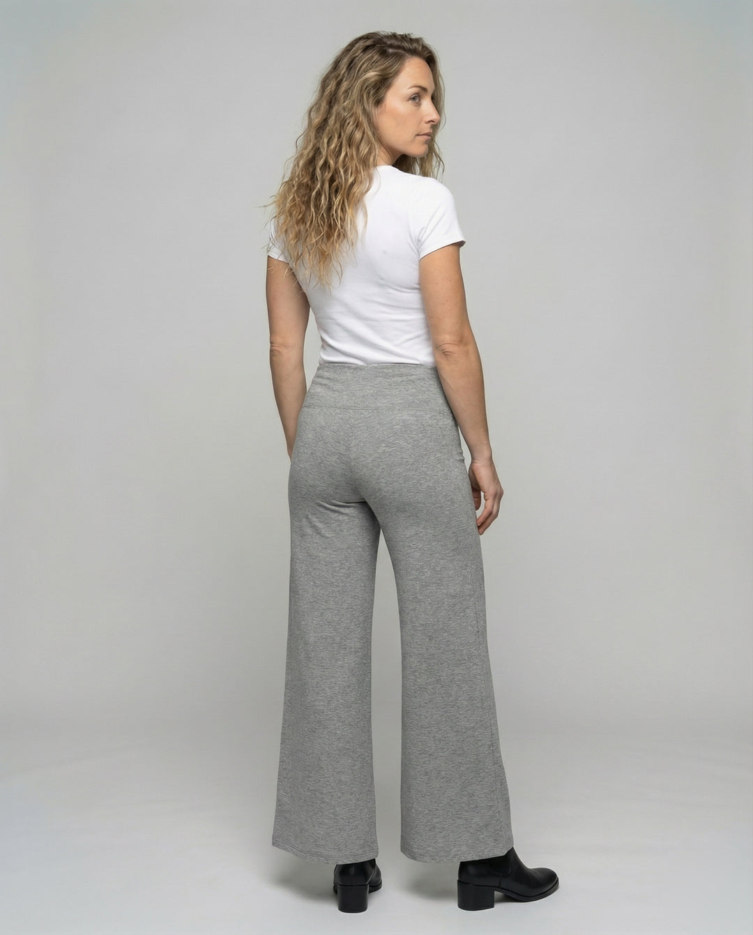 Product 15552464879946 - back_view