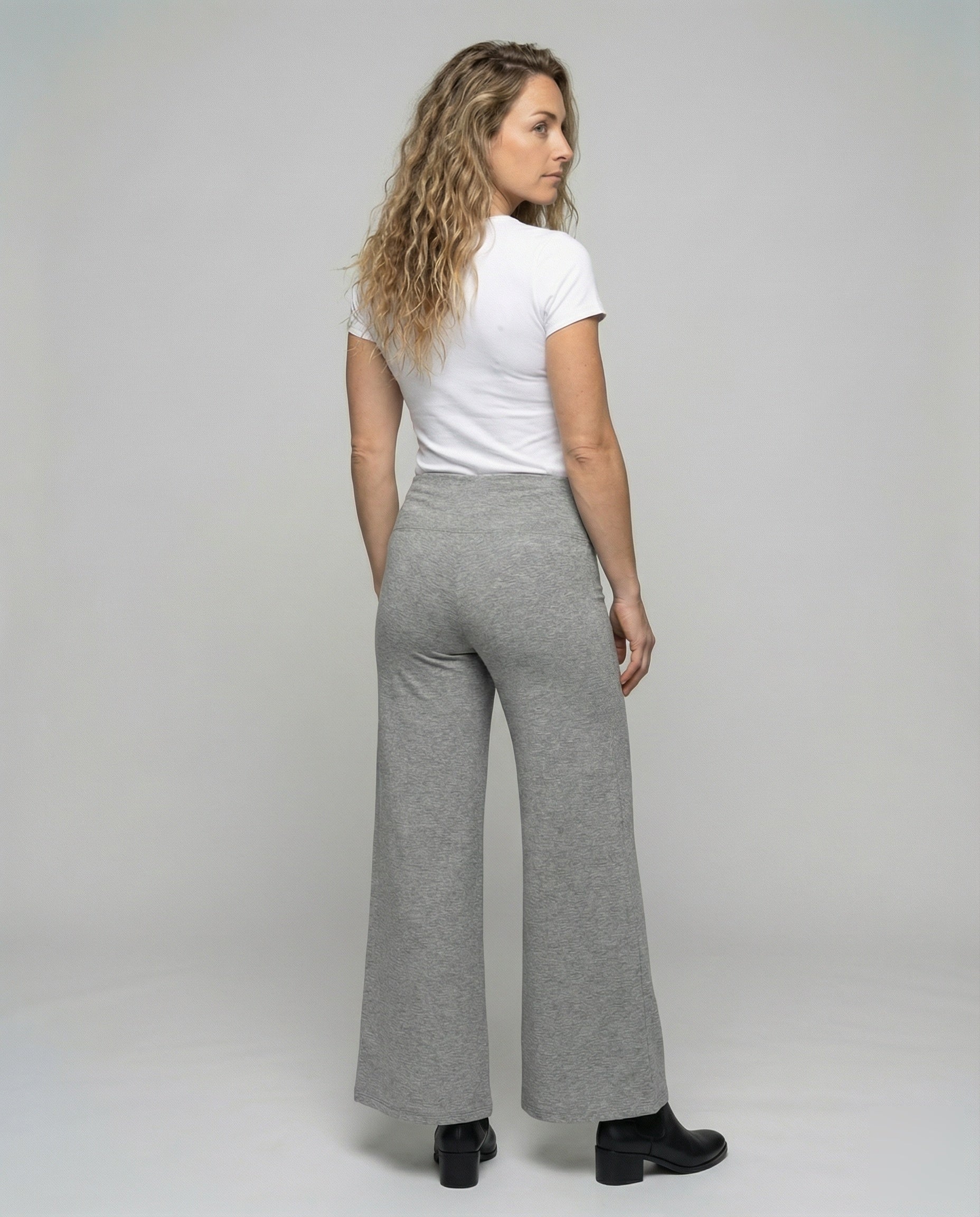 Product 15552464879946 - back_view