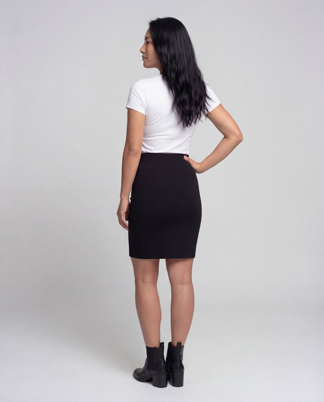 Product 15552473891146 - back_view