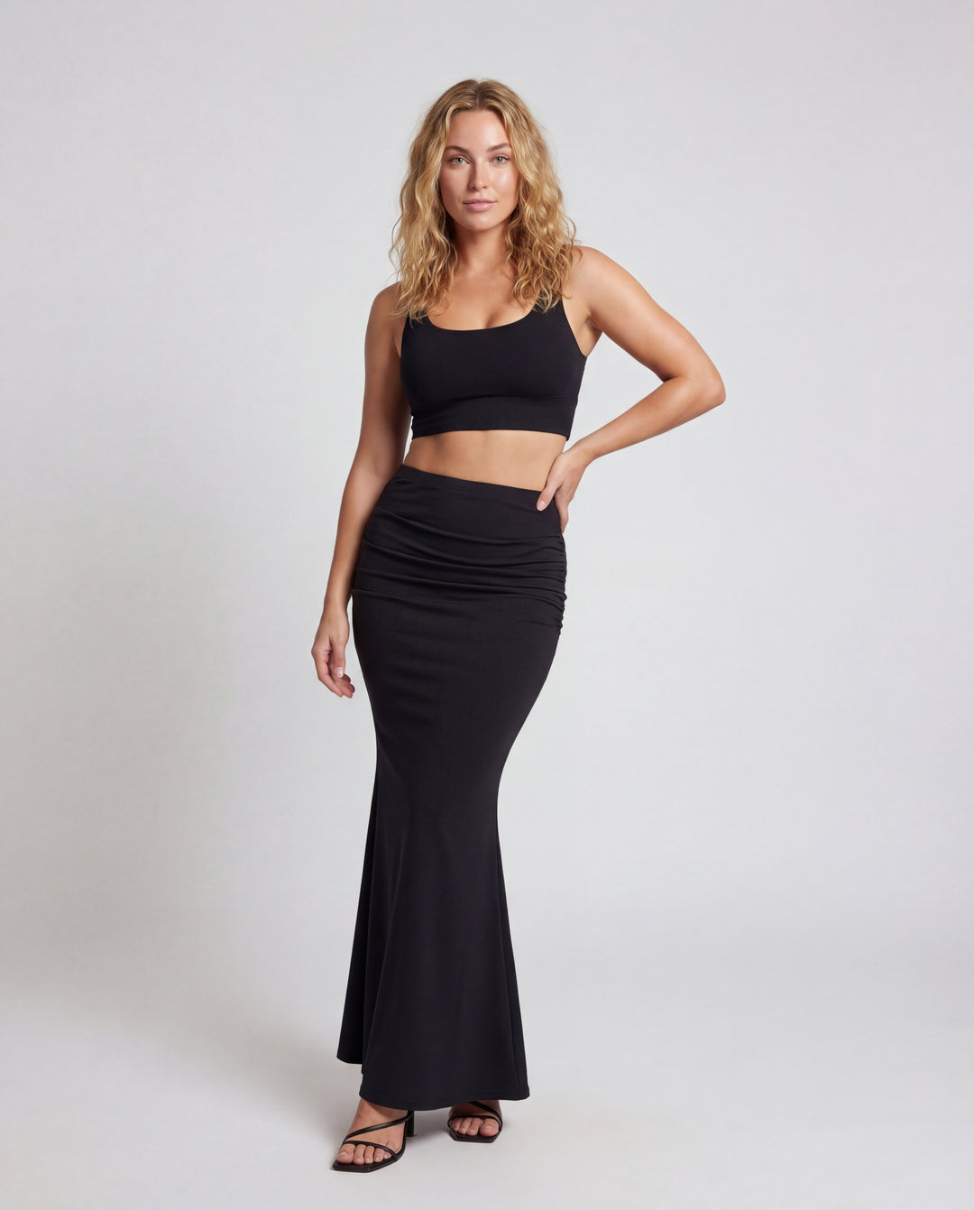 Product 15552592576842 - full_body_front