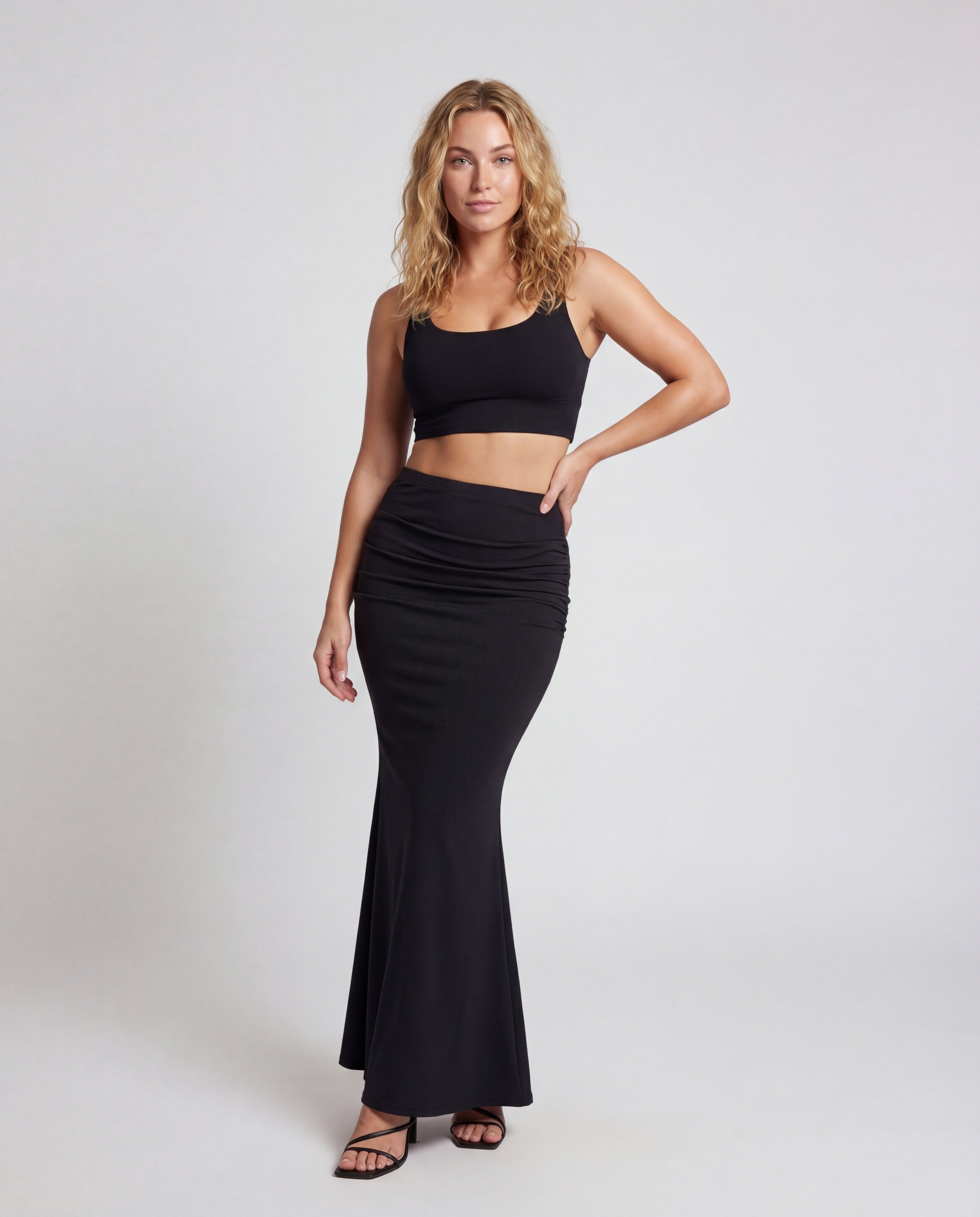 Product 15552592576842 - full_body_front