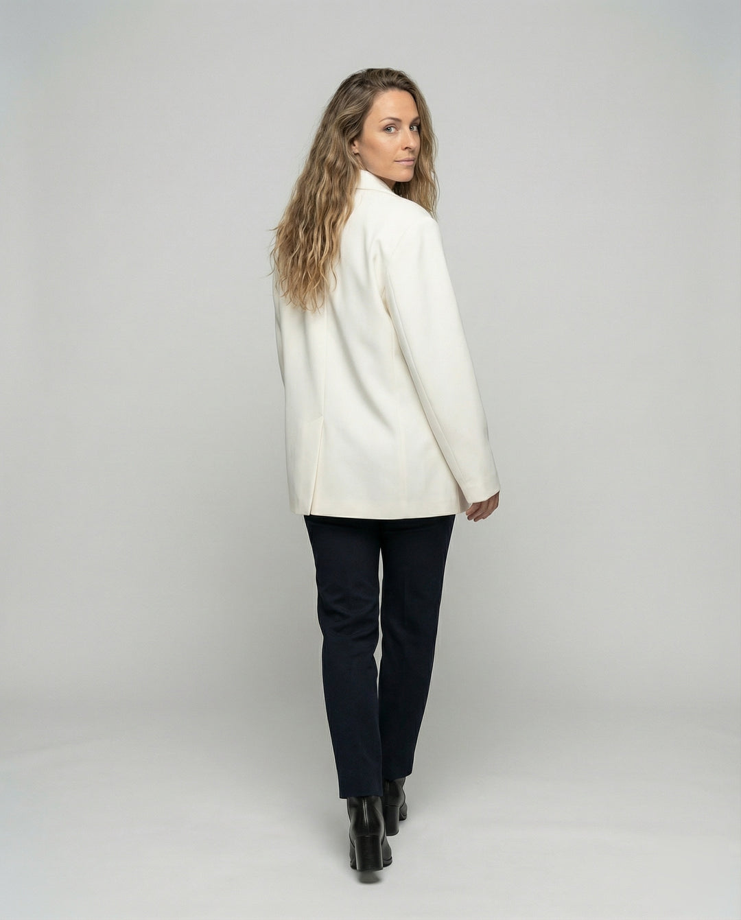 Product 15554202730826 - back_view