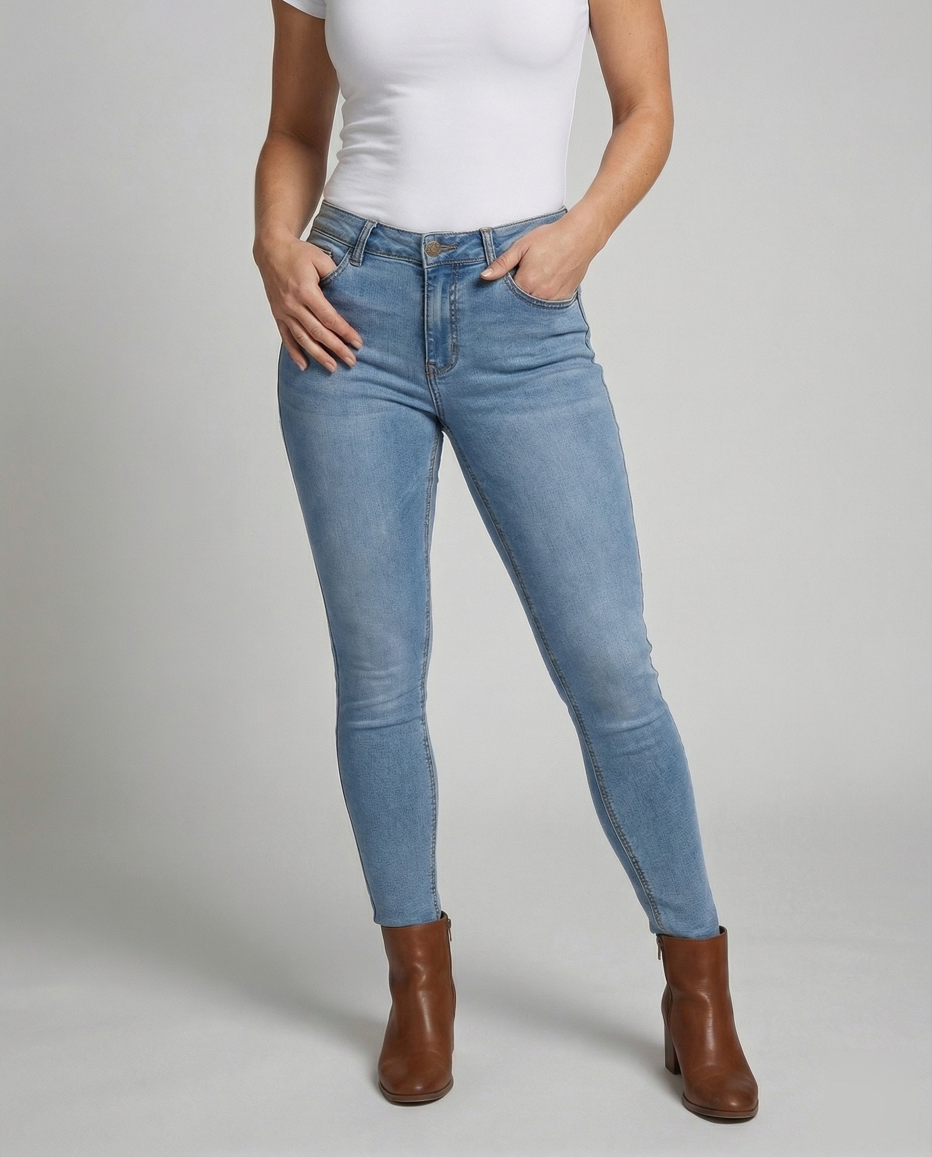 Product 15554209087818 - lower_body