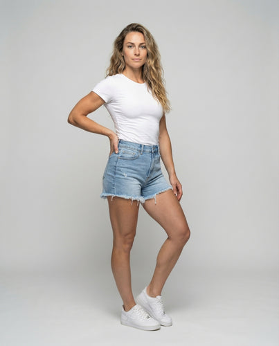 Damen hochtaillierte Denim-Shorts mit Fransensaum