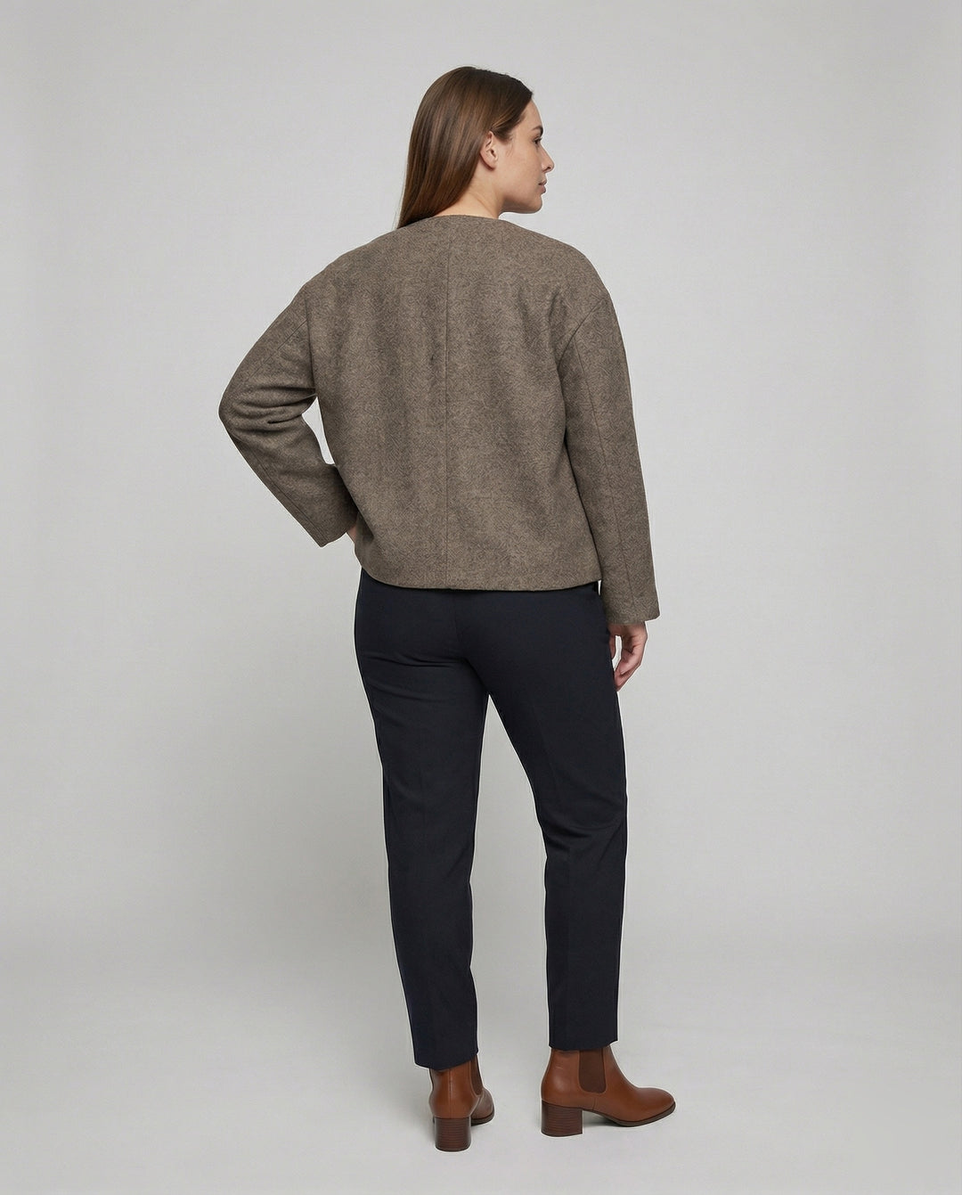 Product 15554213740874 - back_view