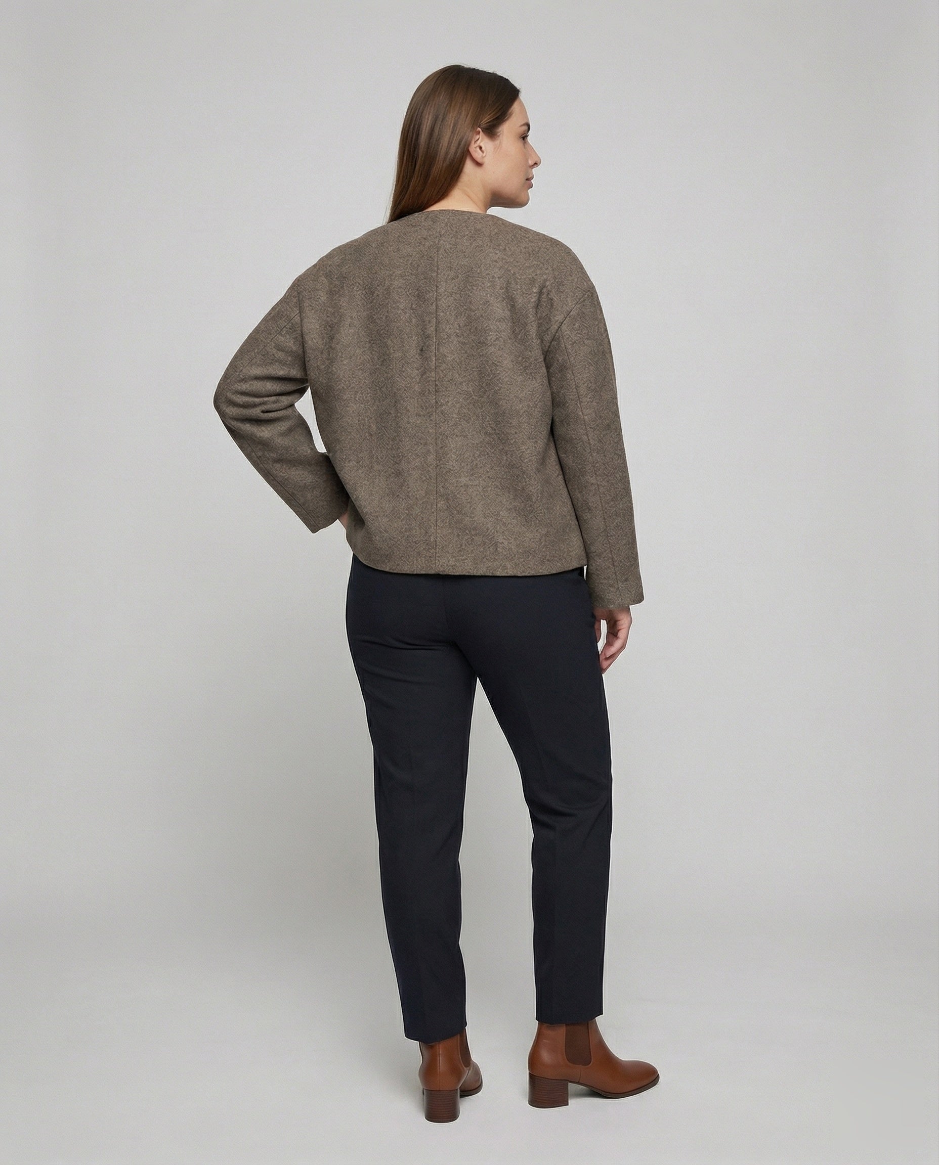 Product 15554213740874 - back_view