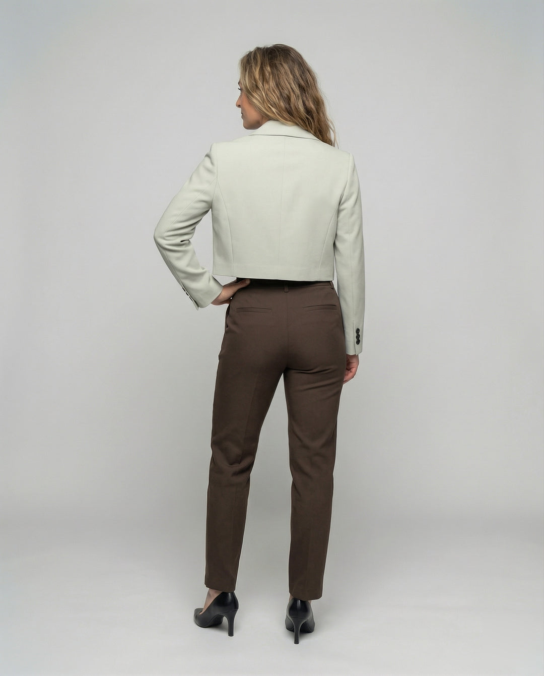 Product 15554215772490 - back_view