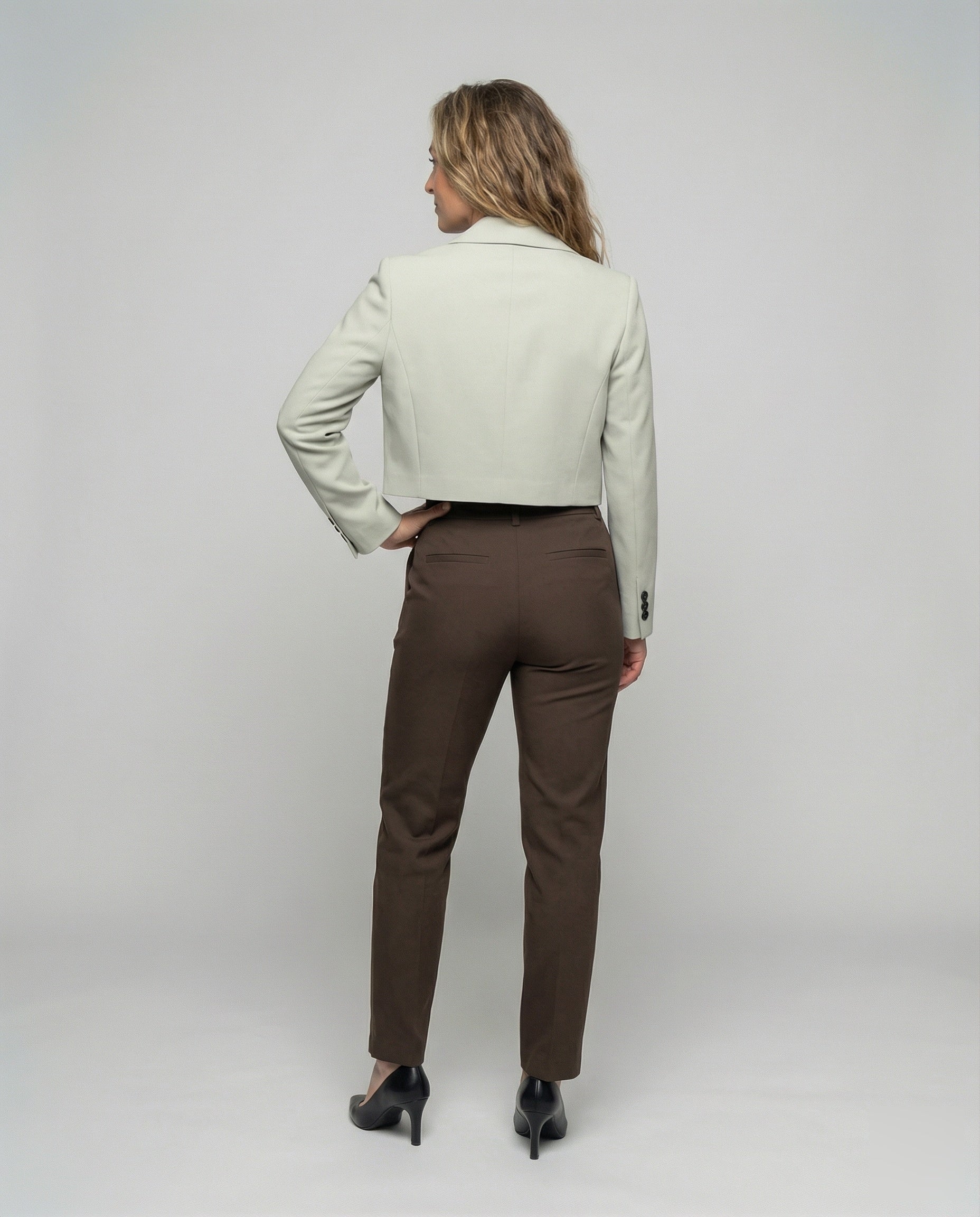 Product 15554215772490 - back_view