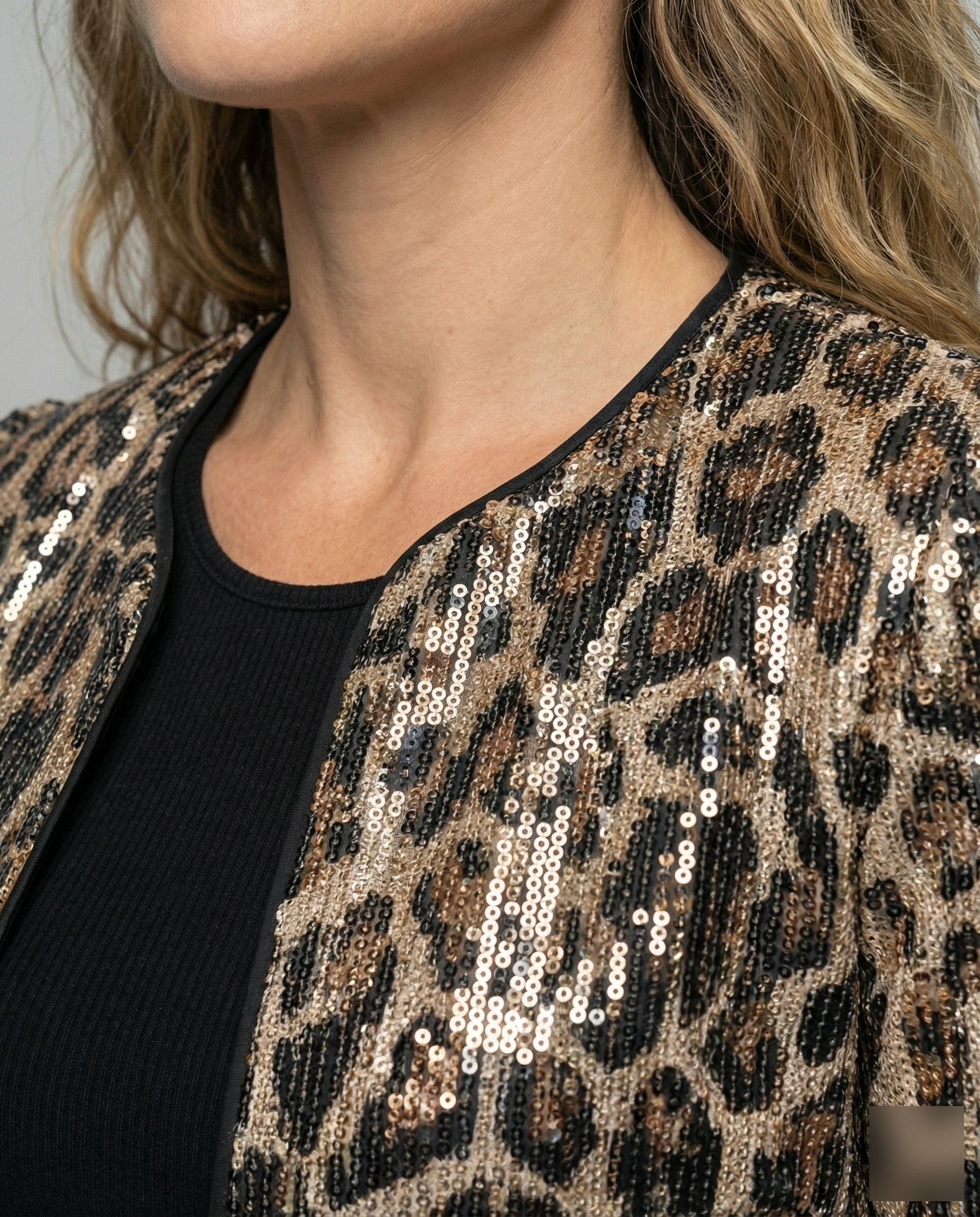 Product 15554216067402 - close_up_detail