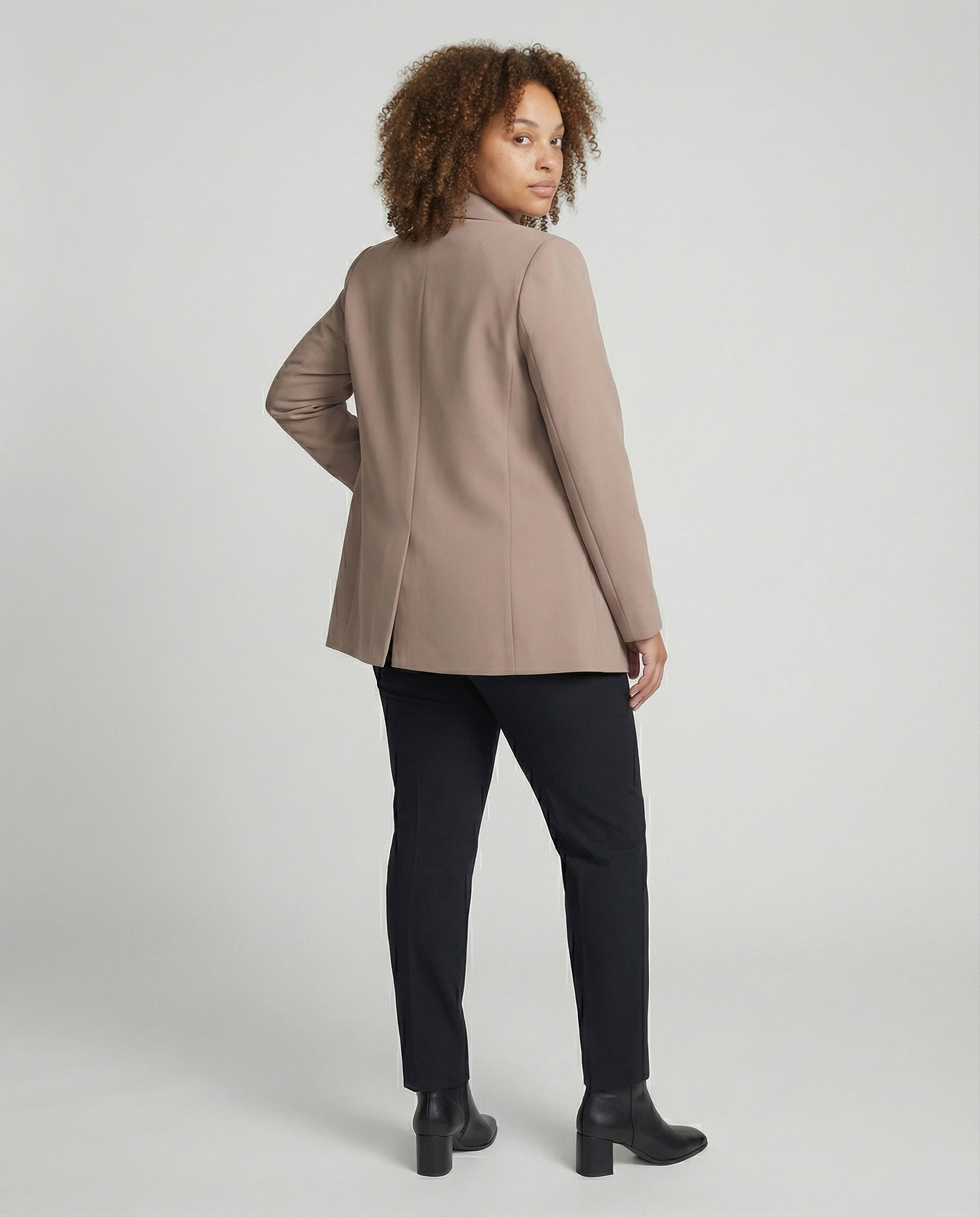 Product 15554221834570 - back_view