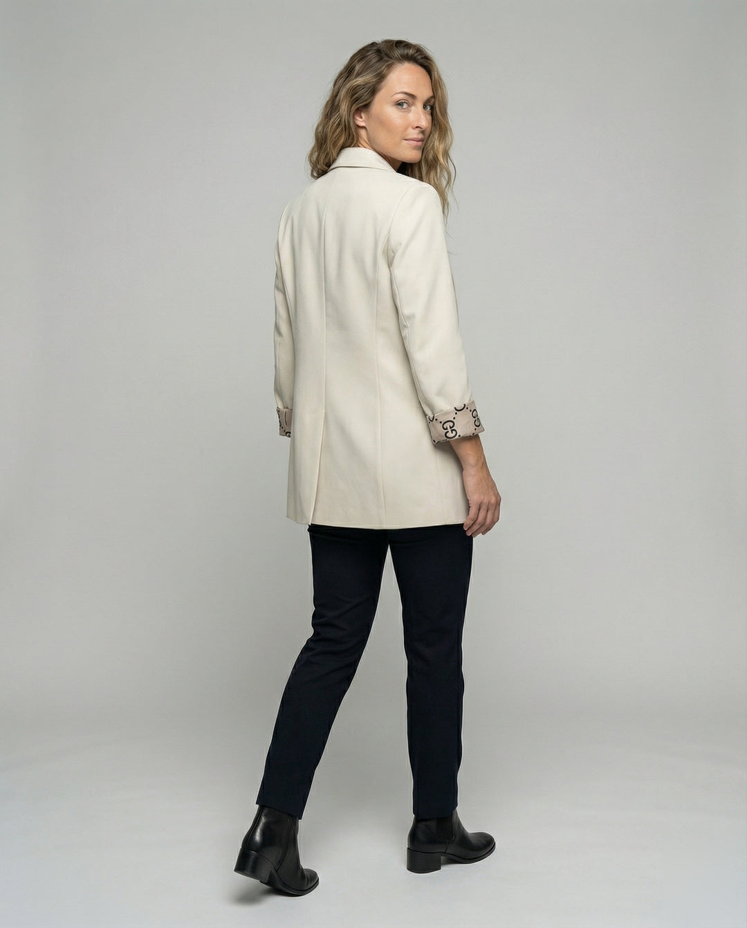 Product 15554230649162 - back_view