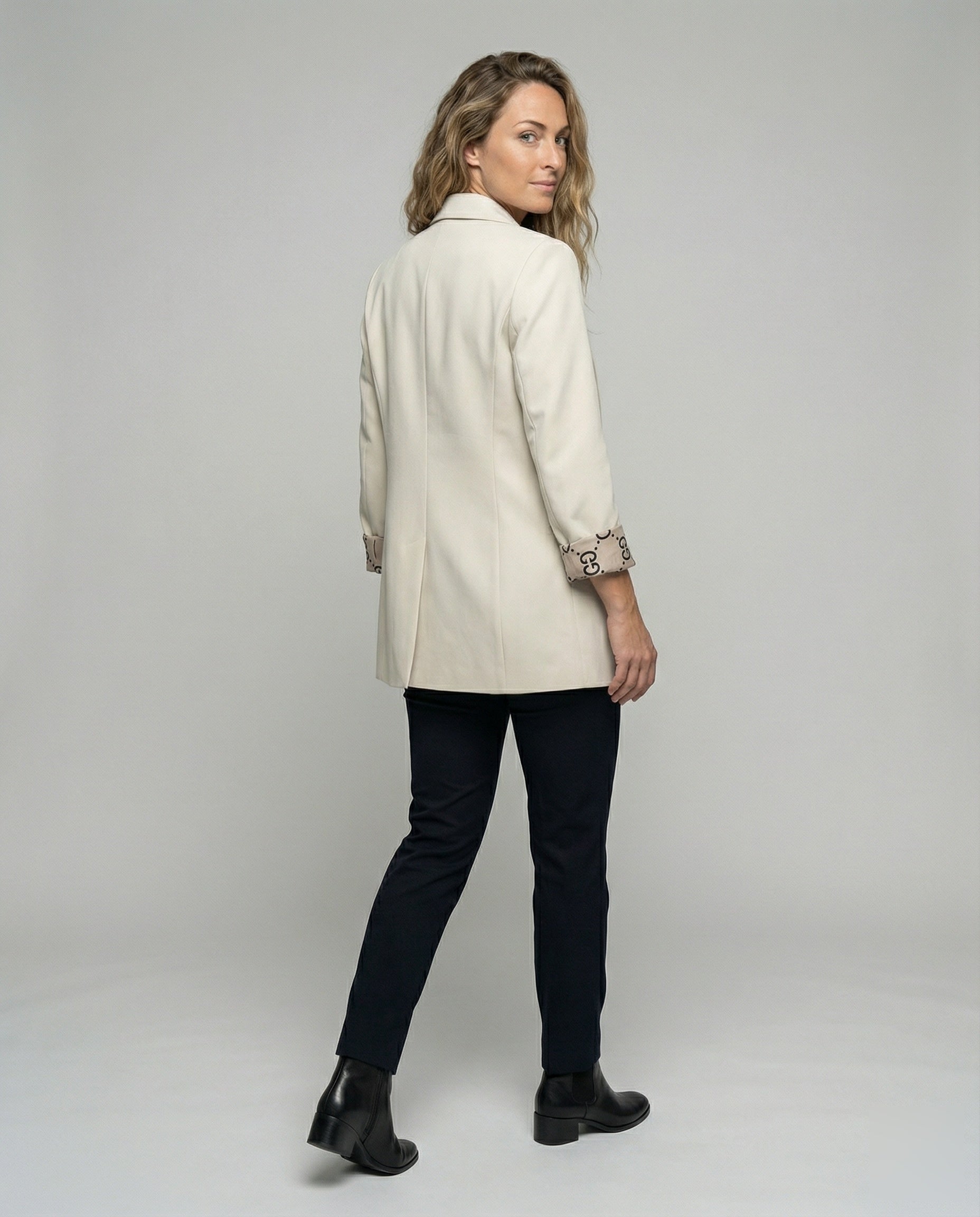 Product 15554230649162 - back_view