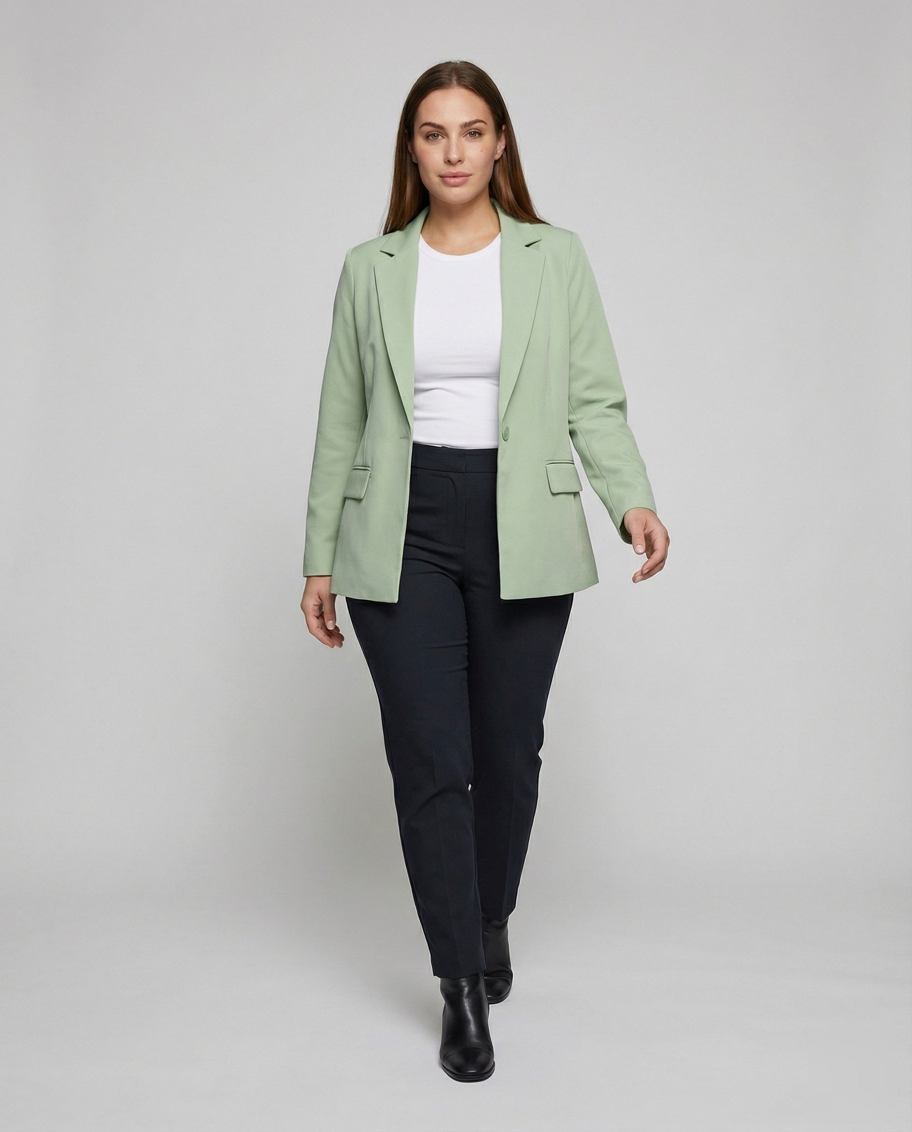 Product 15554234351946 - full_body_front