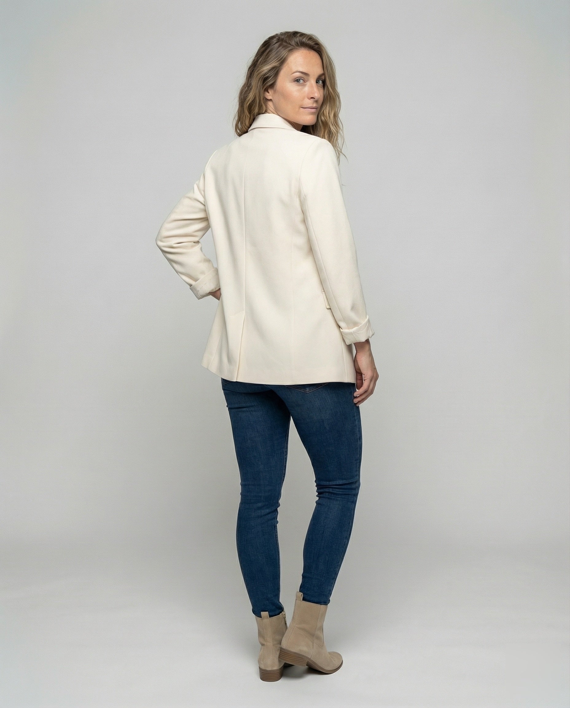 Product 15554235793738 - back_view