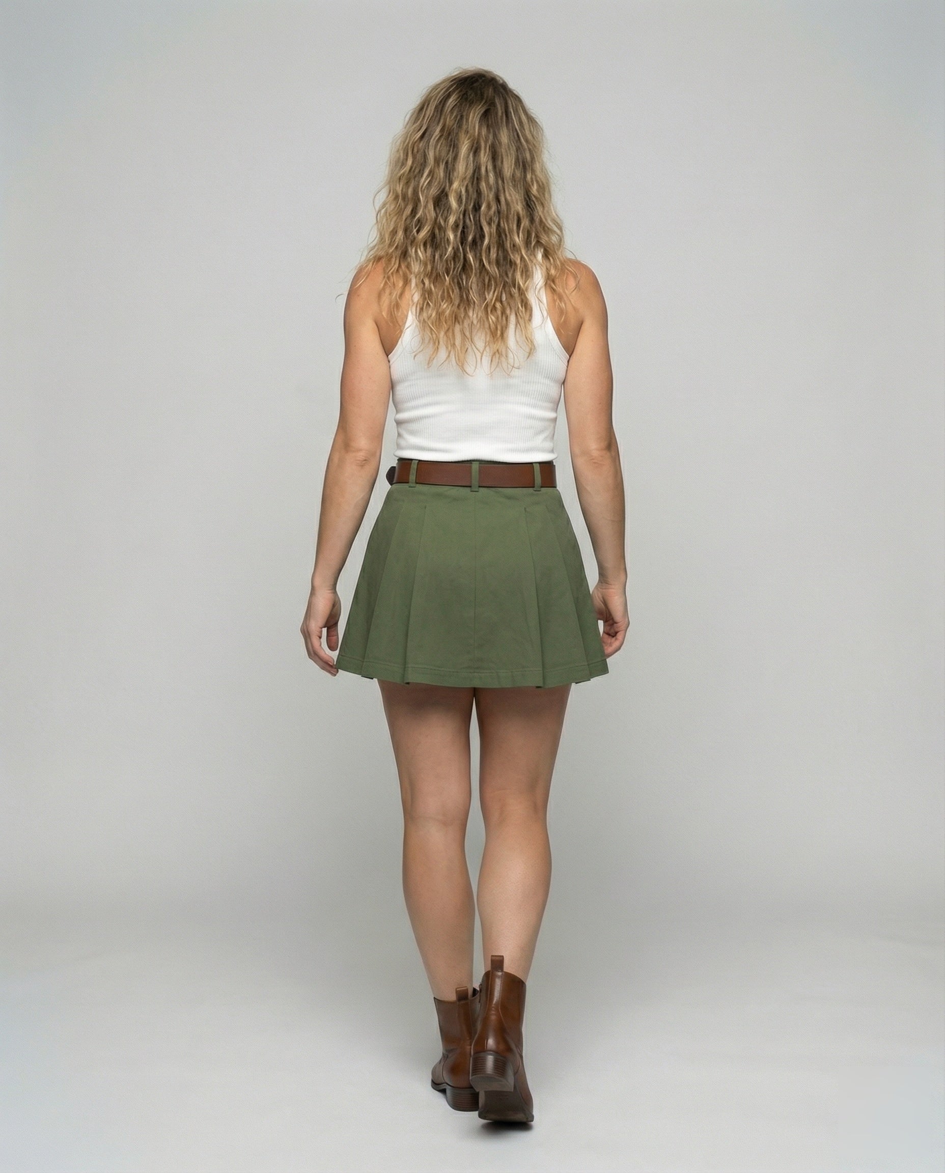 Product 15554245656906 - back_view