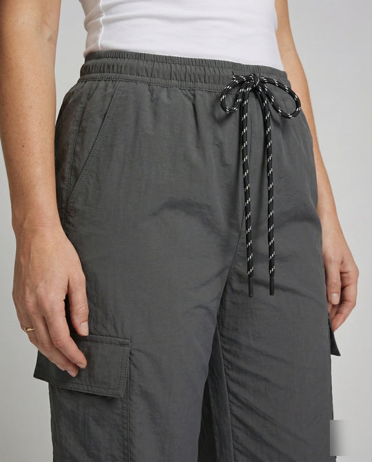 Product 15554249556298 - close_up_detail