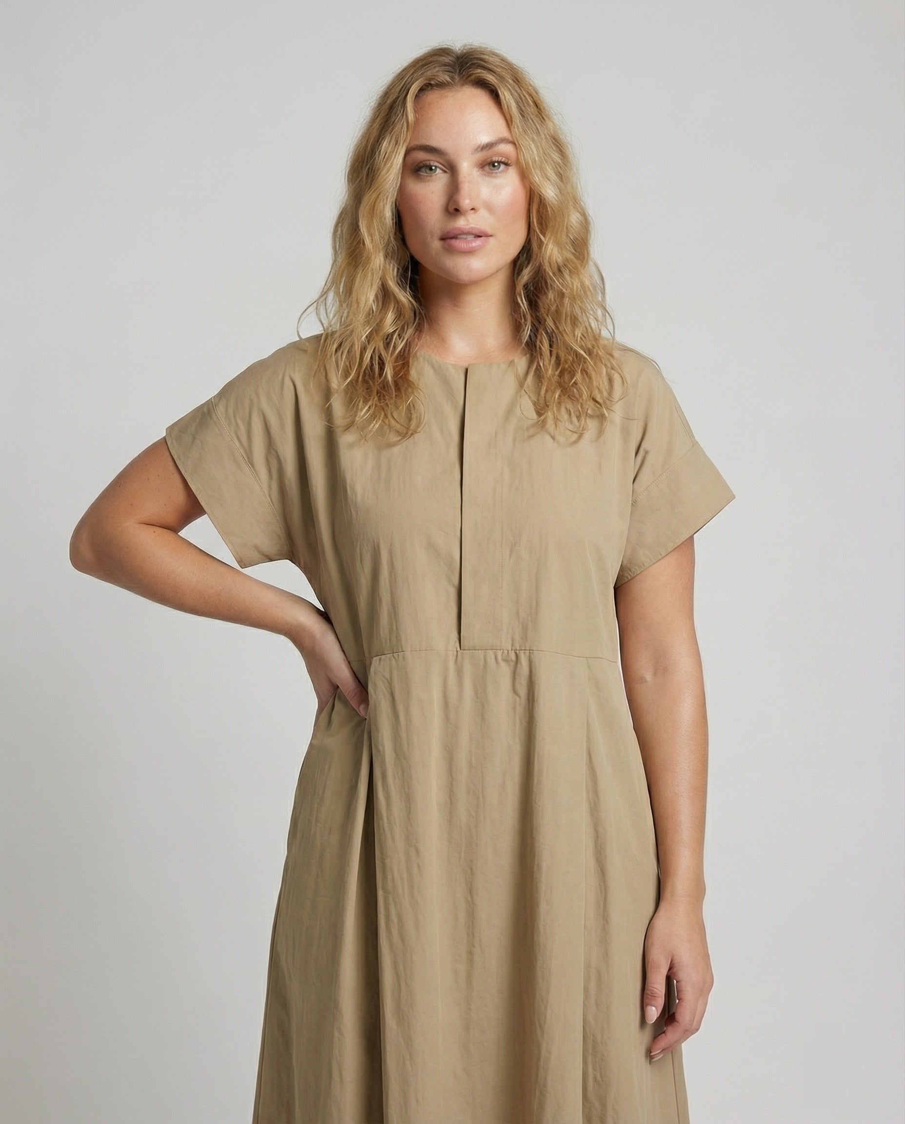 Product 15554251096394 - upper_body