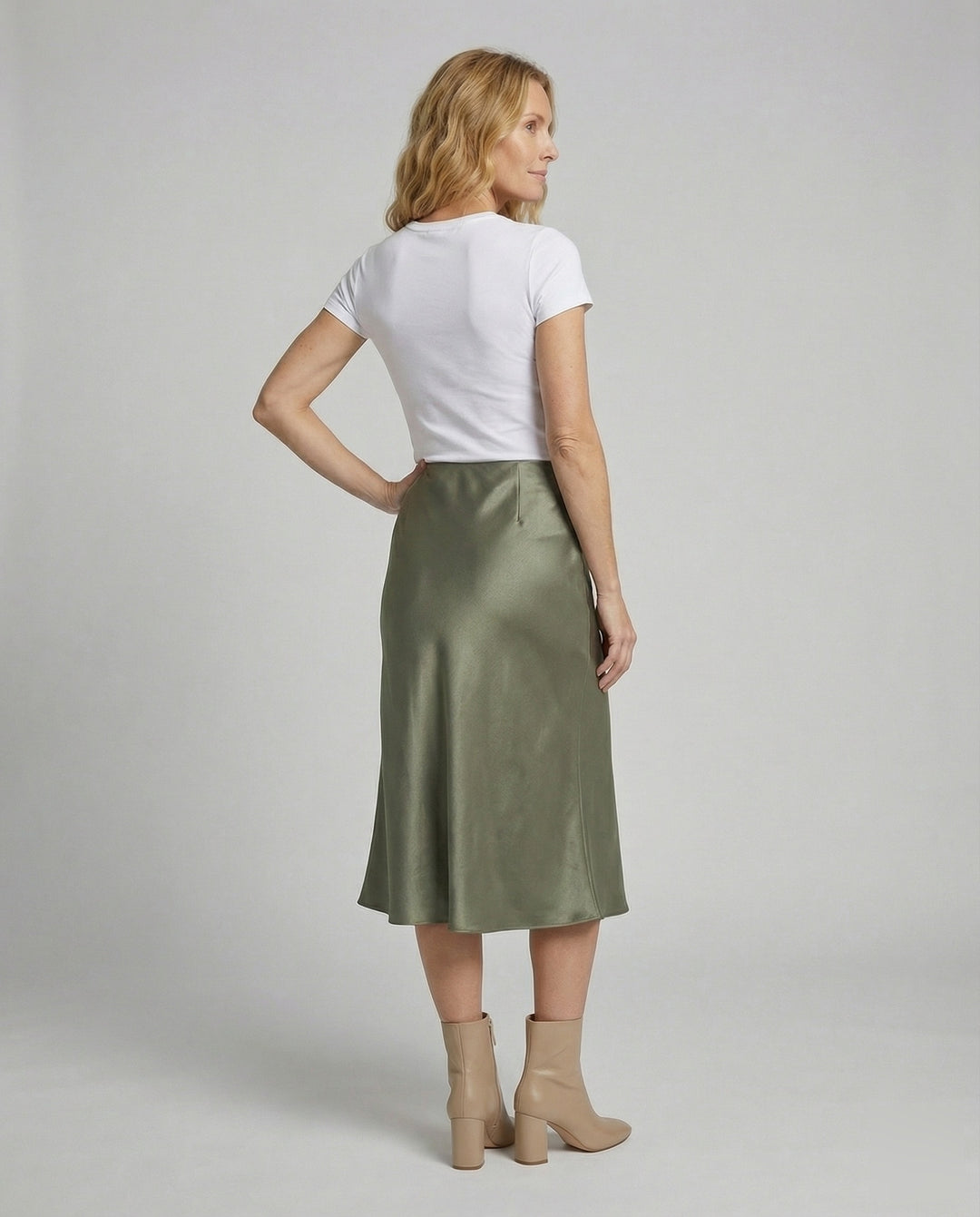 Product 15554257649994 - back_view