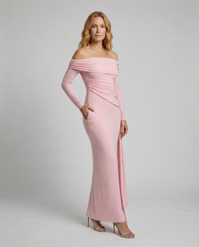 Damen schulterfreies Abendkleid mit Schleppe