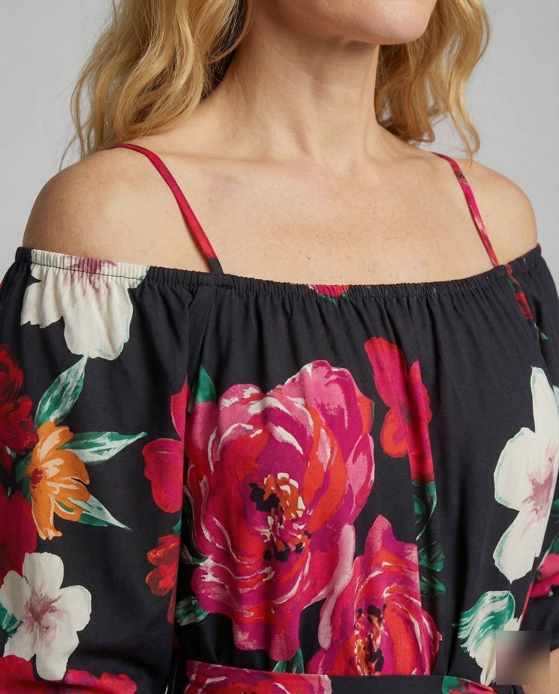 Product 15554257846602 - close_up_detail