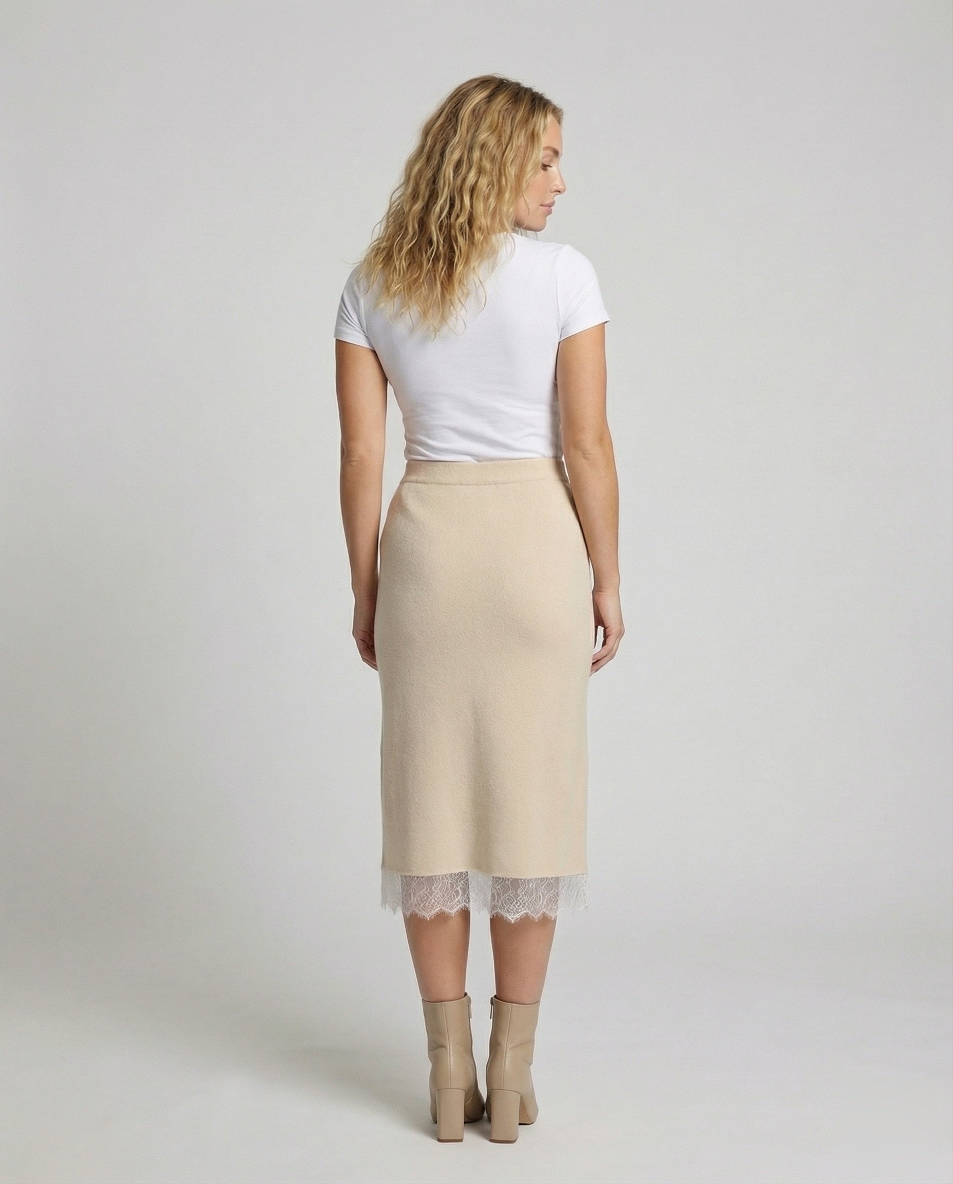 Product 15559275708746 - back_view