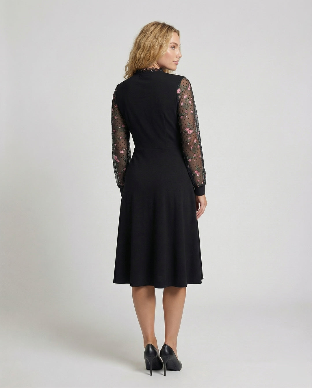 Product 15559275905354 - back_view