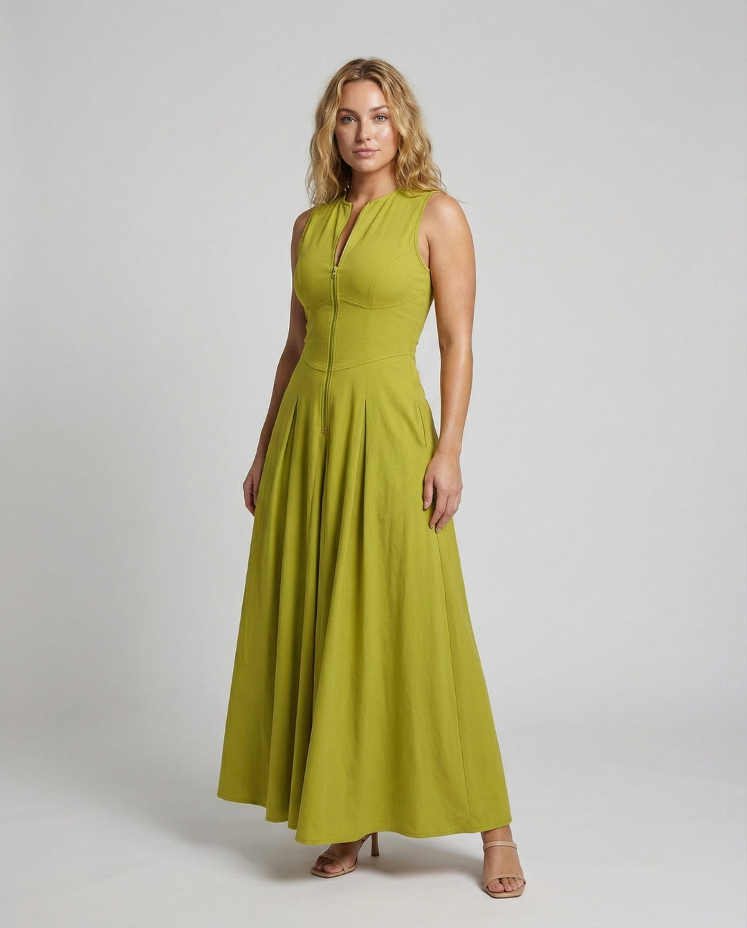Product 15560913387850 - full_body_front