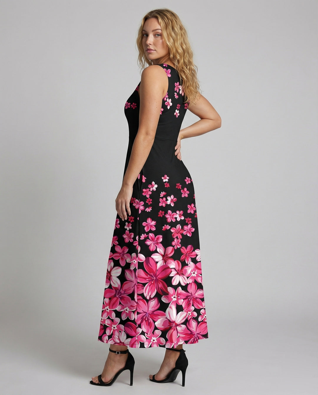 Product 15560913584458 - full_body_front