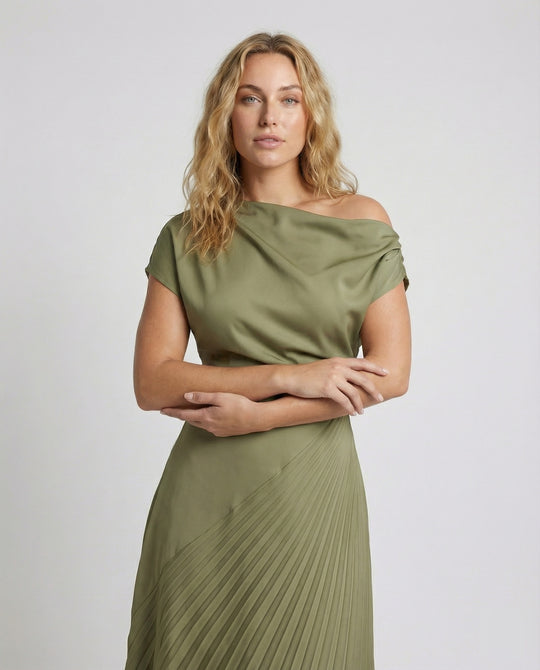 Product 15560916730186 - upper_body
