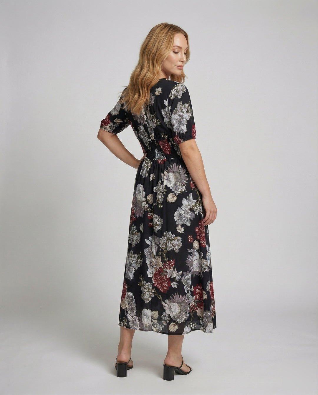 Product 15560920924490 - back_view
