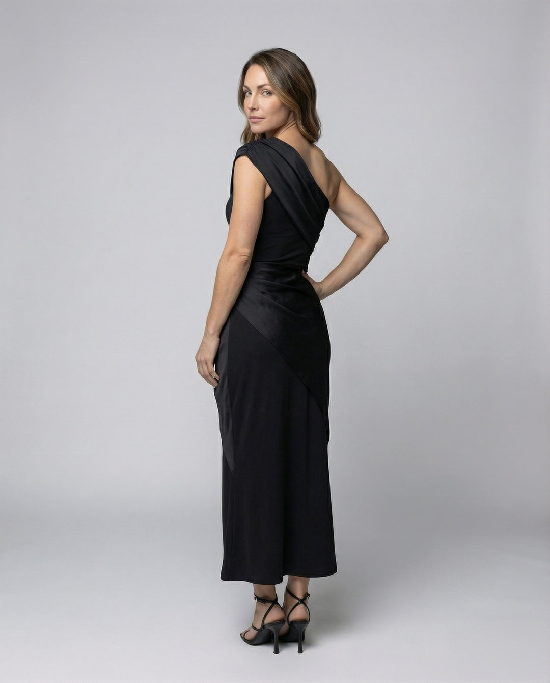 Product 15560923709770 - back_view