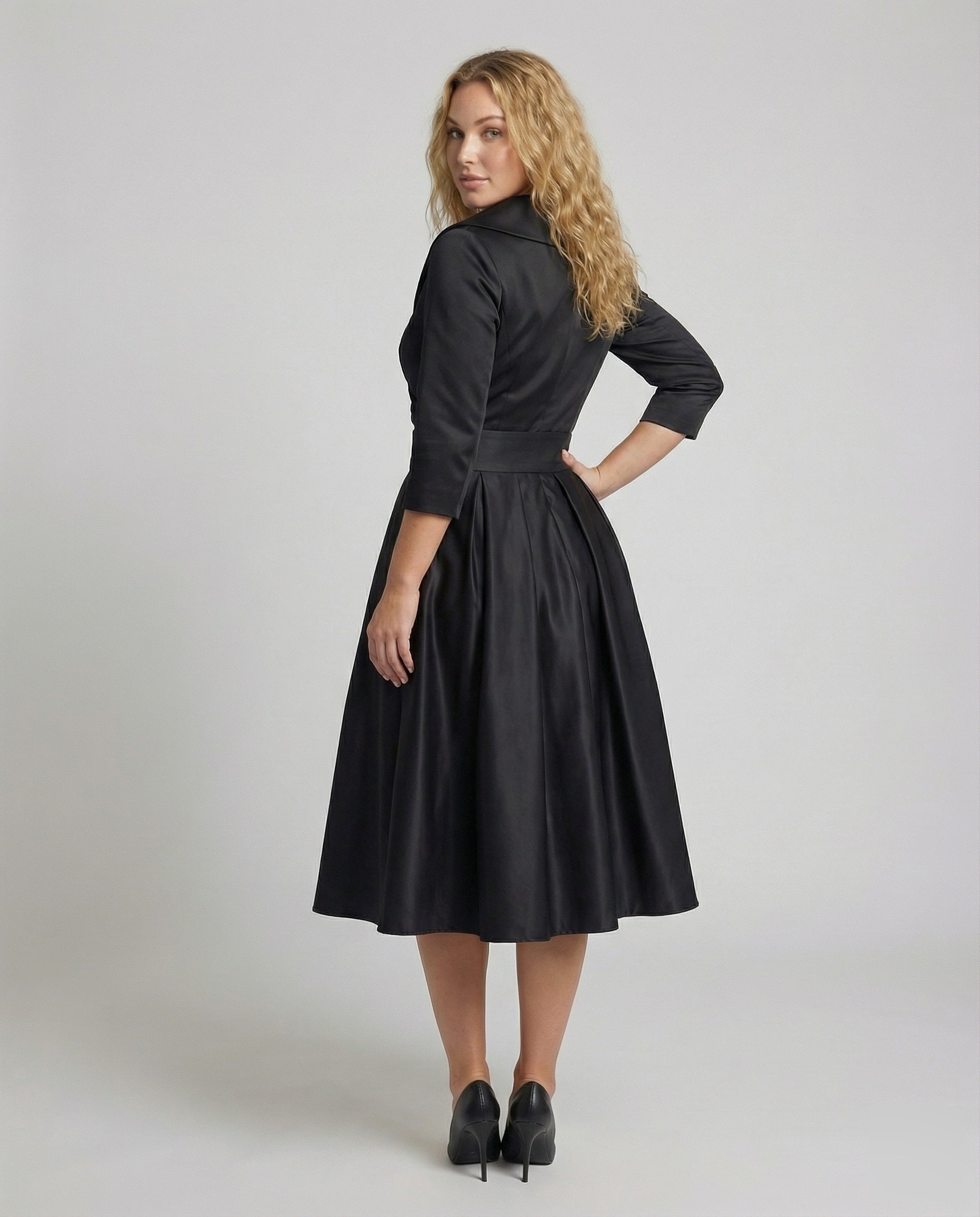 Product 15560927805770 - back_view