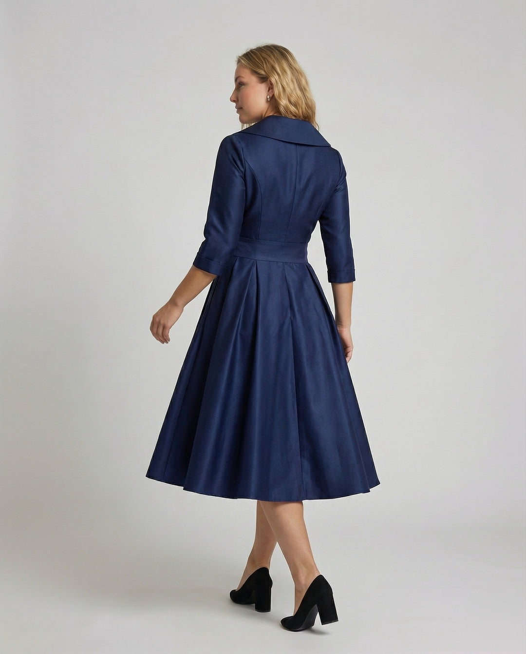 Product 15560929575242 - back_view