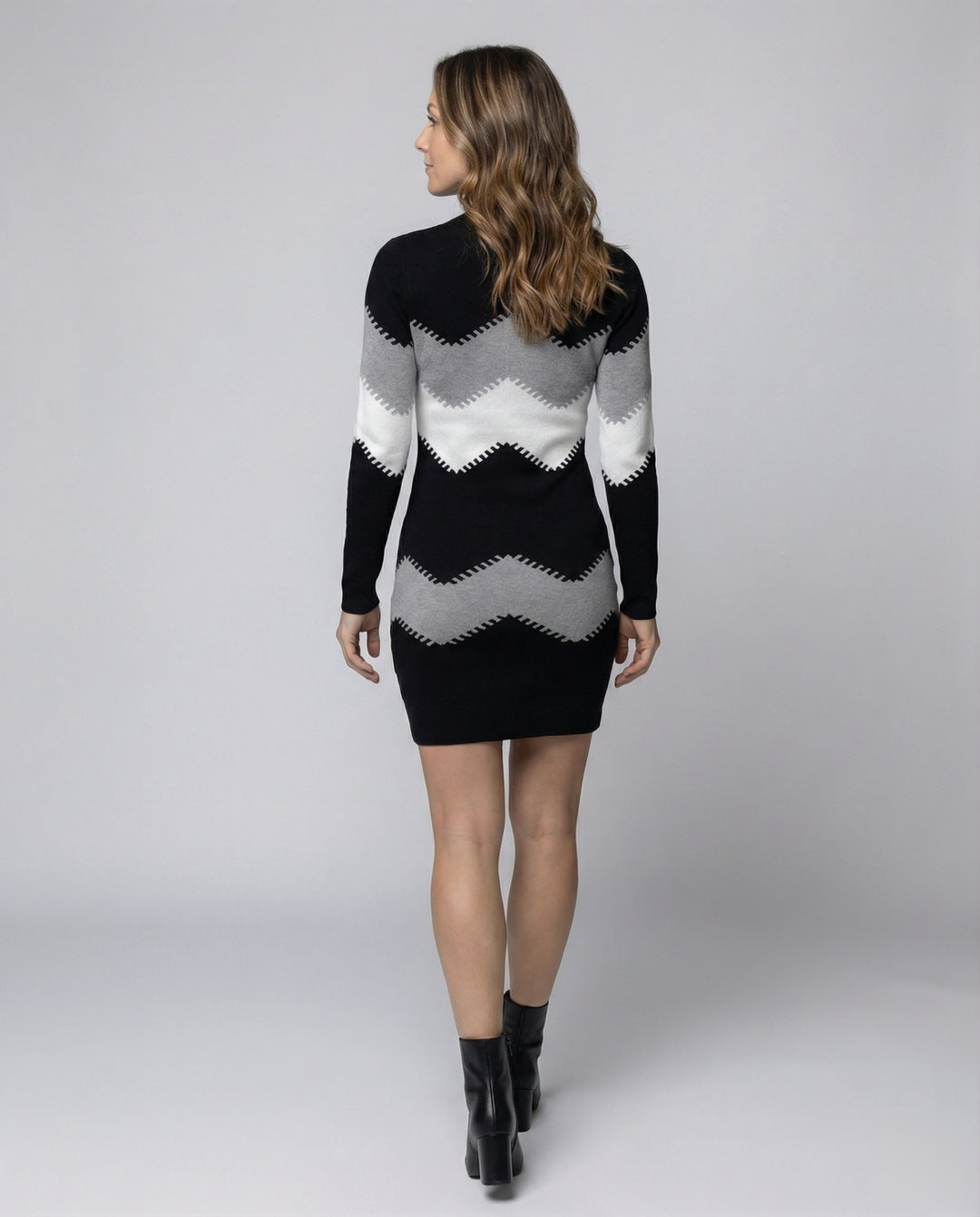 Product 15560930820426 - back_view