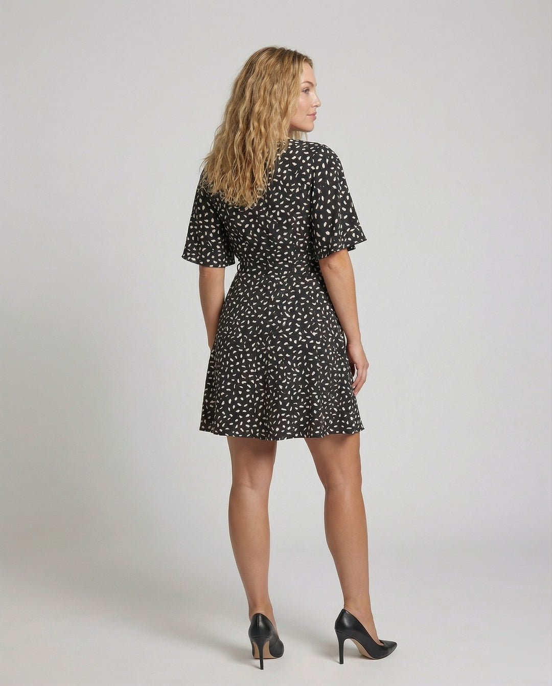 Product 15560932098378 - back_view