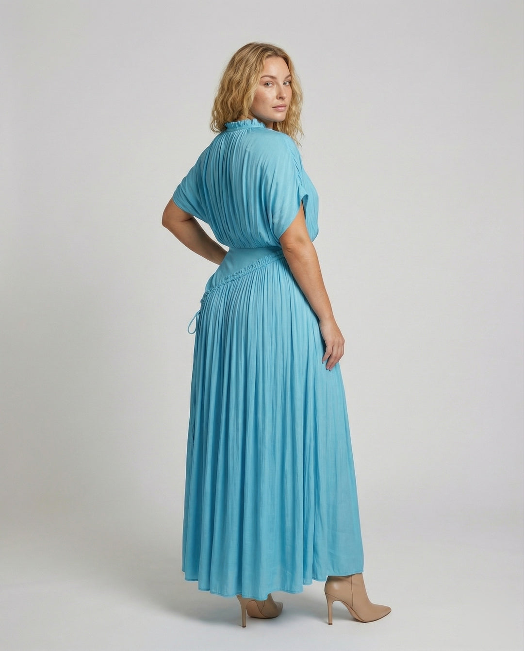 Product 15560949137738 - back_view