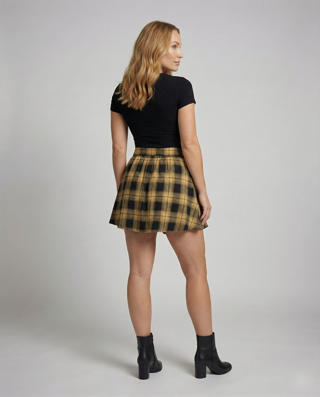 Product 15560955232586 - back_view