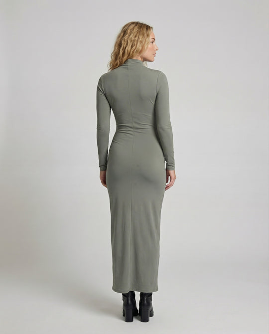 Product 15560957329738 - back_view